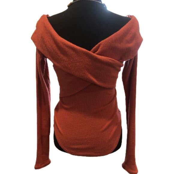 FREE PEOPLE Marley Off The Shoulder Cross Over Long Sleeve Ribbed Knit Sz Small - Picture 5 of 13